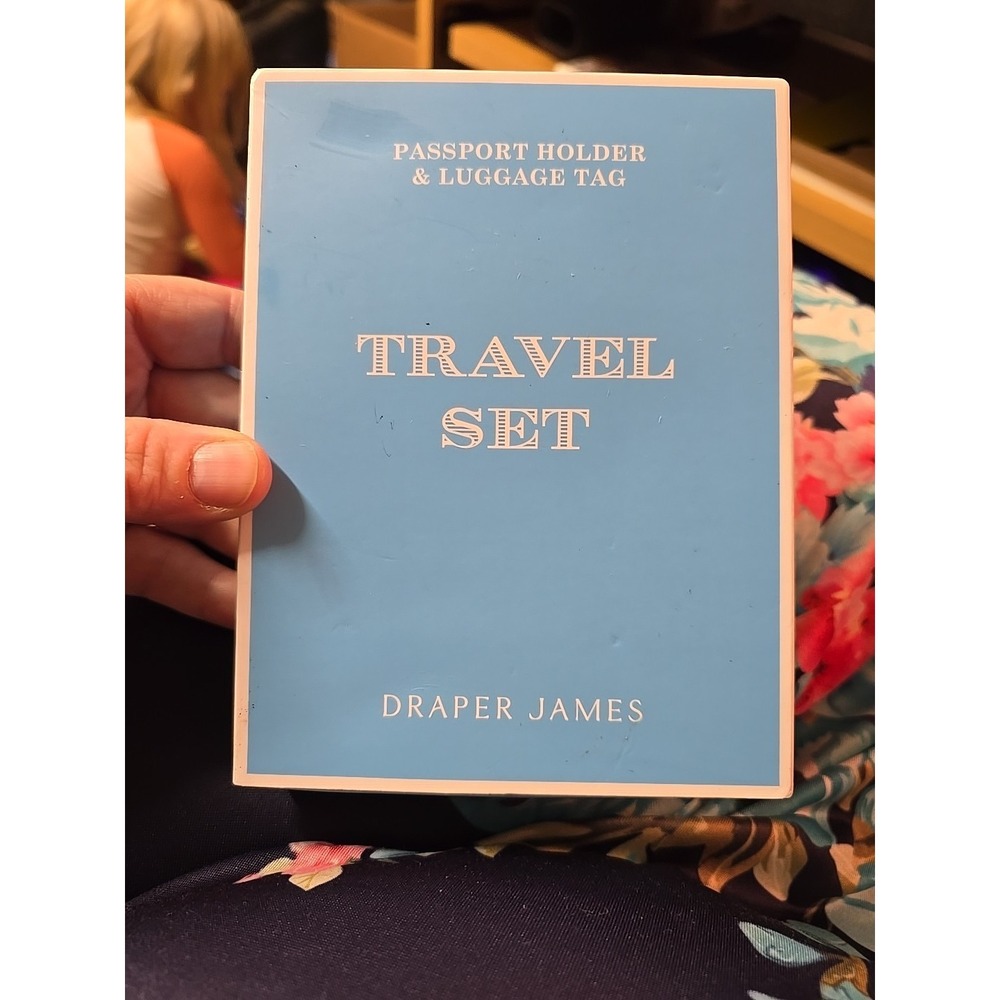 Draper James Passport Holder & Luggage Tag Travel Set New Opened Box